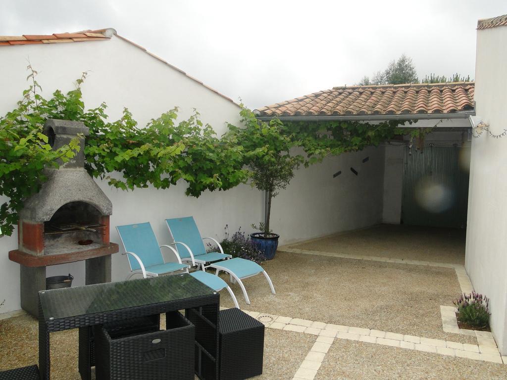 La Petite Maison Sur L'Ile De Re La Flotte Exterior photo